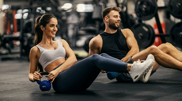 Cours de sport en entreprise, collectivité et co-working Cours de sport en entreprise GymCom cours gymcom renforcement musculaire 02